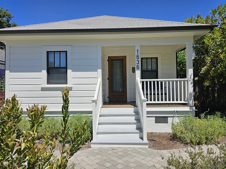 1636 Garden St — Photo 26