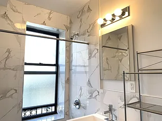 Rented by Tapiro Realty