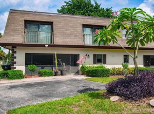 9460 SW 61st Way APT B, Boca Raton, FL 33428