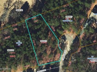 115 Berwick Ave, West End, NC 27376