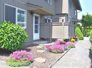 6116 N 15th St APT G105, Tacoma, WA 98406