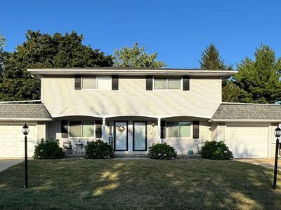 6001 & 6003 N Imperial Dr, Peoria, IL, 61614