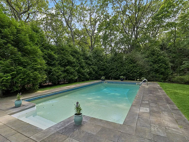 31 Montauk Ave — Photo 26