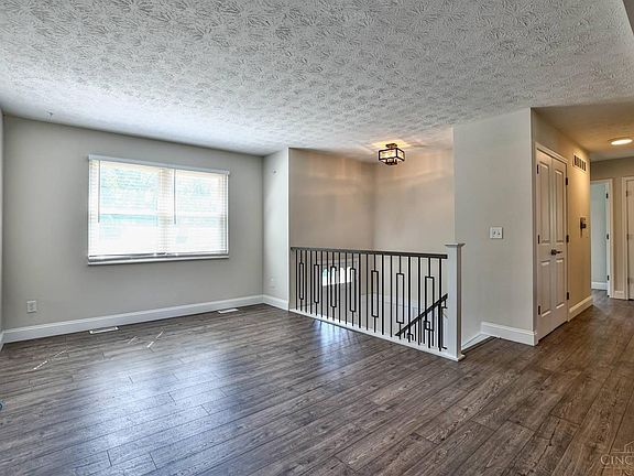 5th image of 7080 Petri Dr
