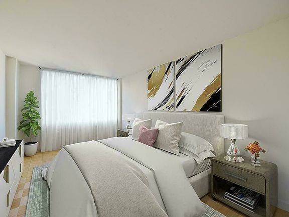 3rd image of 1520 York Ave APT 14J