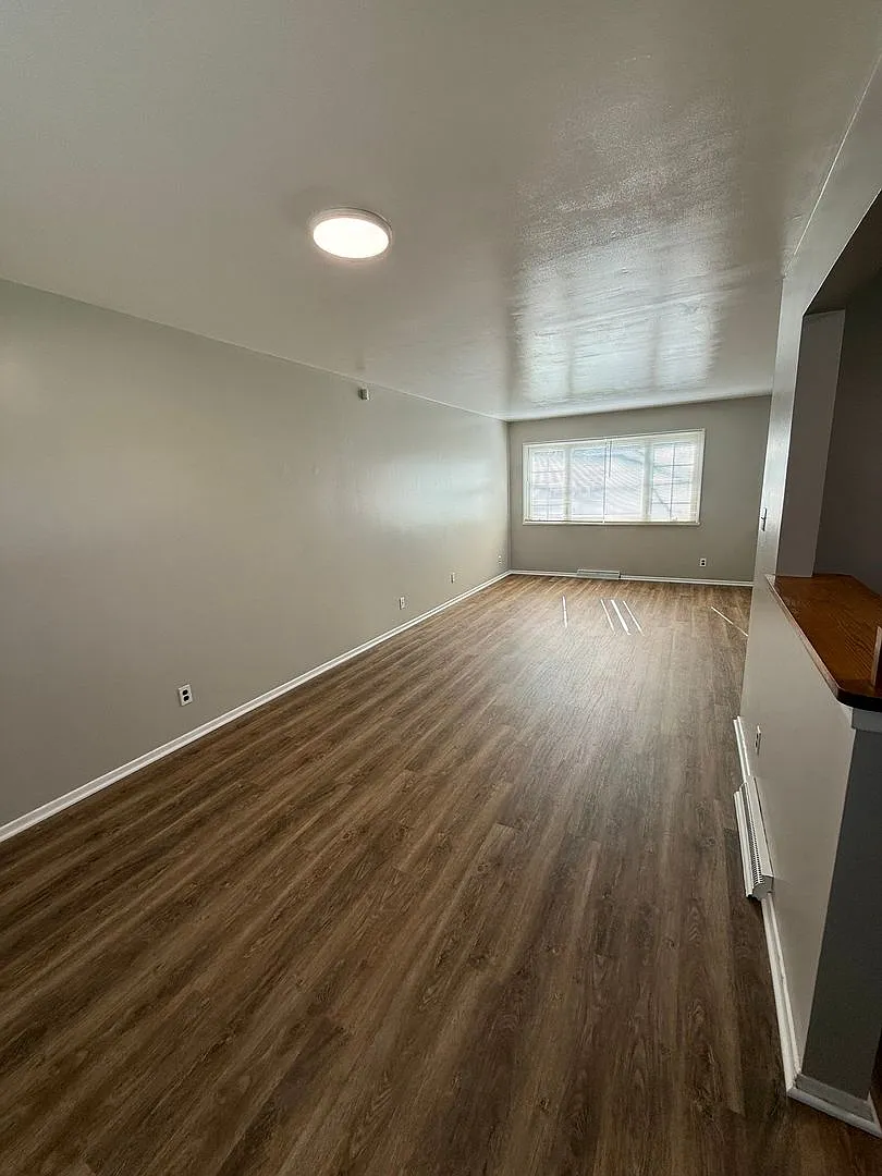 Updated 3/4 Bedroom Home for Rent — Photo 3