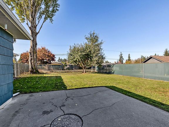2nd image of 4829 88th St NE