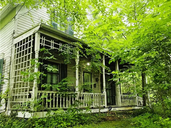 6852 Eastland Rd, Middleburg Heights, OH 44130