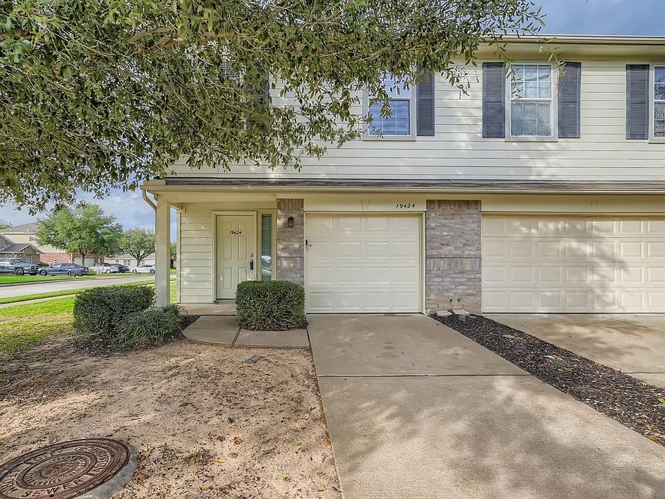 Front/ Garage