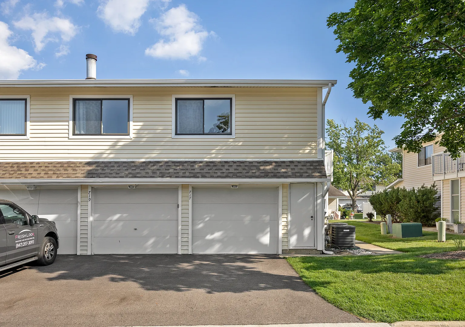 2 bed, 1.5 bath, 1100 sqft, $2,100 — Photo 1