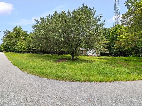 2nd image of 648/659 Gray Wilson Rd Lot 2/1