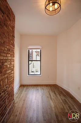 Rented by Next Door Realty NYC | media 32