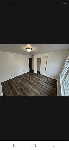 1610 Division Ave Photo 1