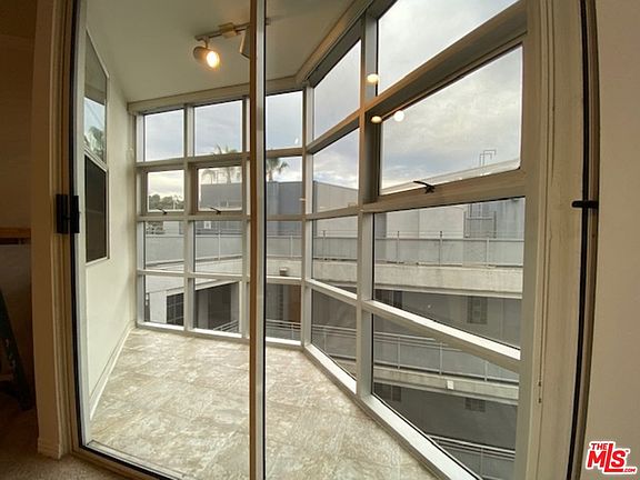 5th image of 171 N Church Ln APT 509