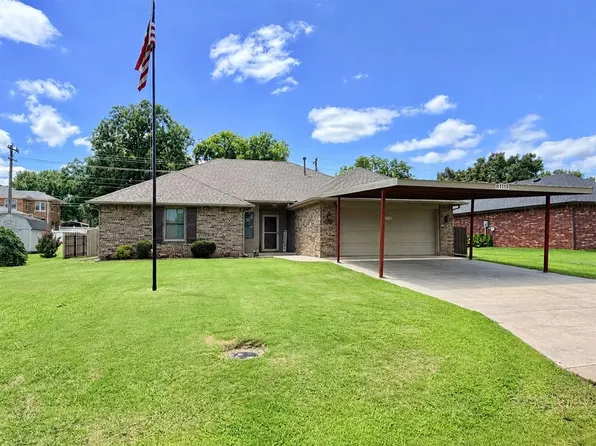 1115 Brunson Ave, Prague, OK 74864