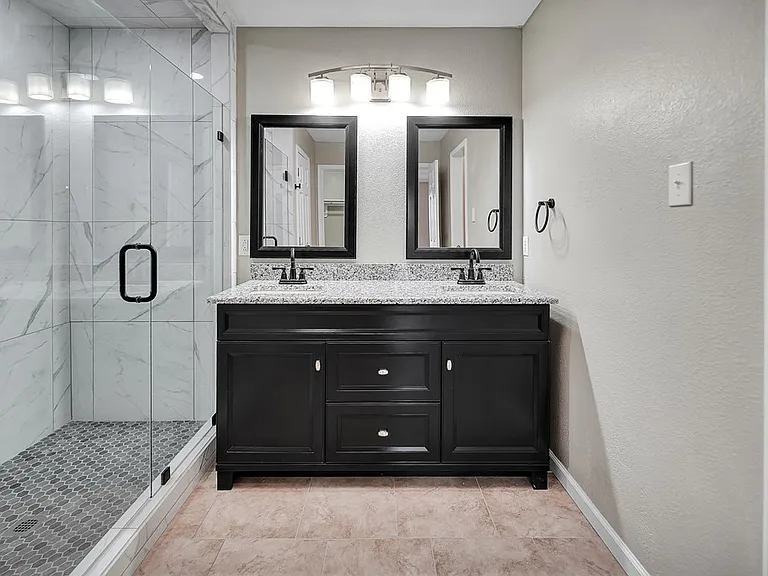 8632 Duke Ave — Photo 11