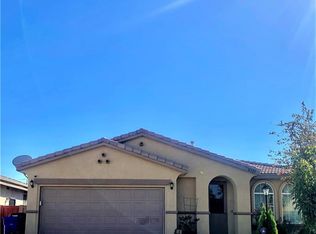 12325 Luna Rd, Victorville, CA 92392