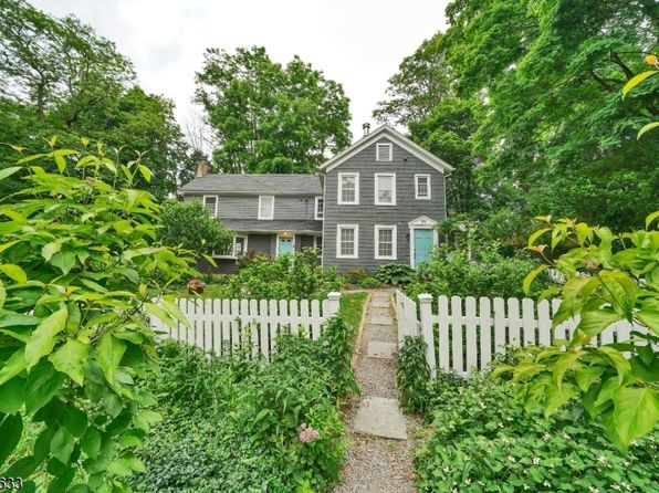 59 Budd Ave