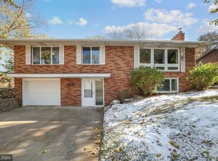 2632 Bittersweet Ln, Saint Paul, MN 55109