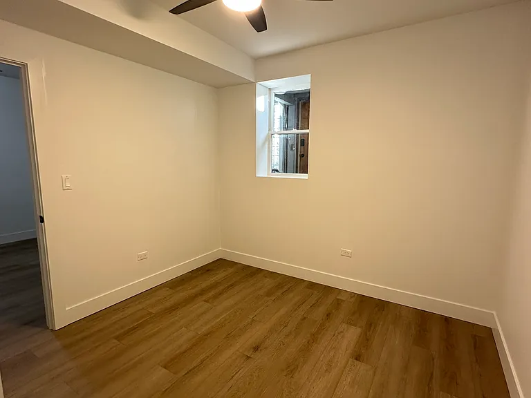 3243 W Thomas St #B2 — Photo 9