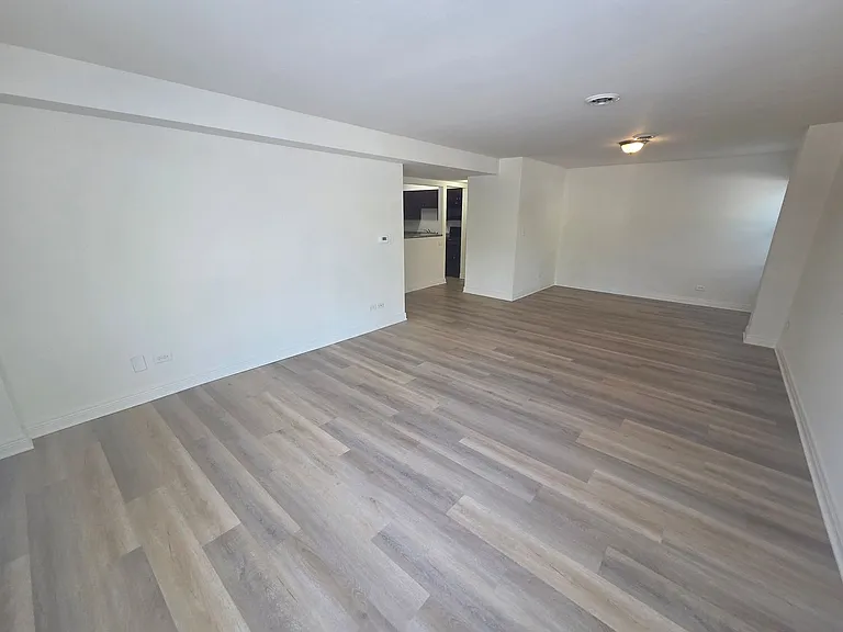 1100 Church — Photo 17