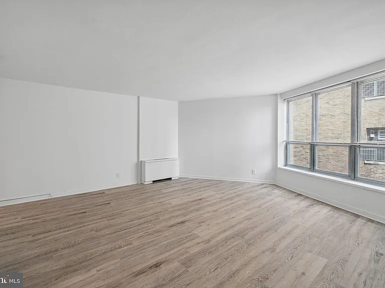 224 W Rittenhouse Sq #30-2602 — Photo 4