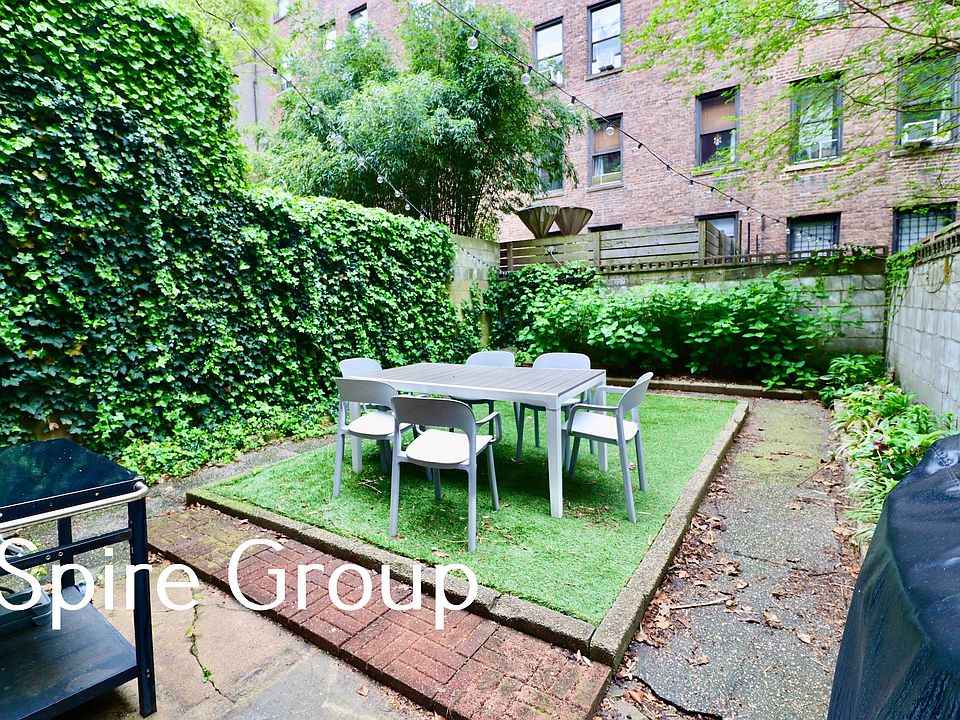 2nd image of 110 W 74th St APT B