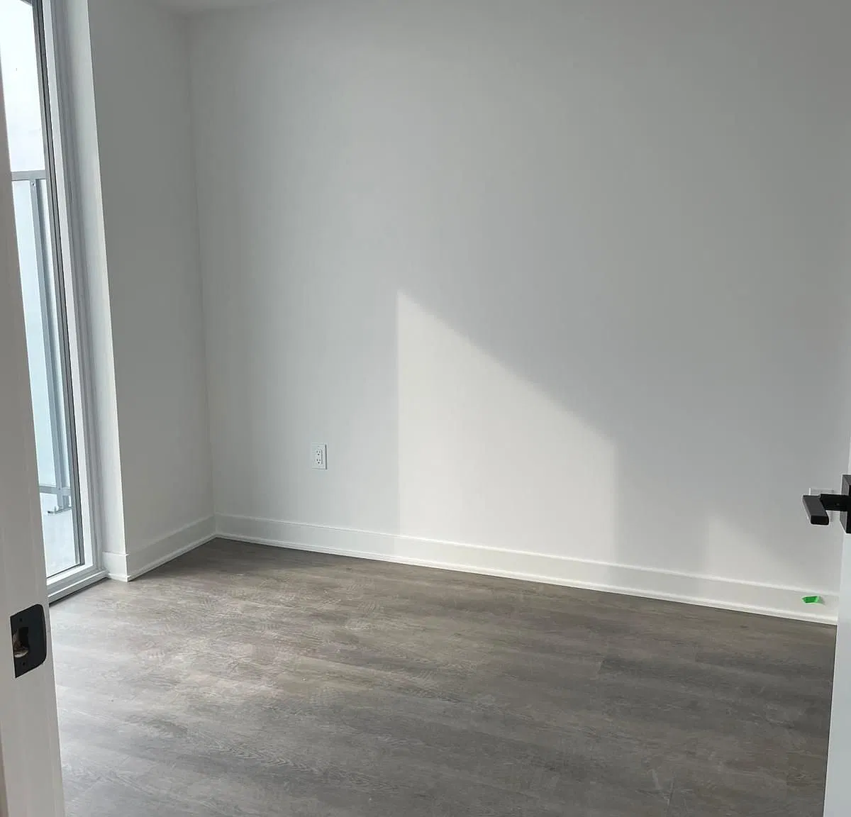 2 bed, $2,300 — Photo 4