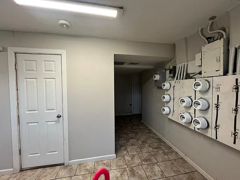 3220 Portland Ave #202 — Photo 15