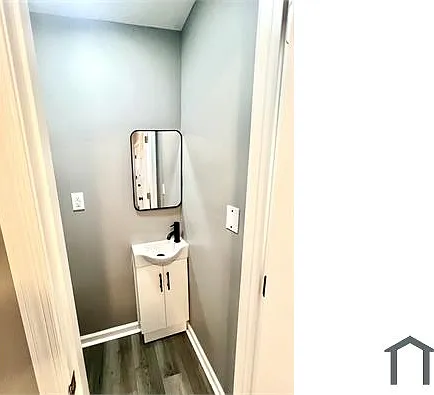 5730 Cambridge St #5730 — Photo 5