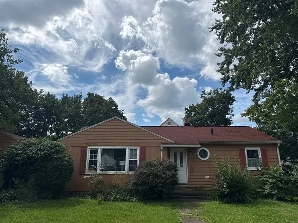 1608 Bond St, Akron, OH 44313