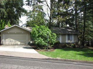 19200 SW Indian Creek Ave, Lake Oswego, OR 97035