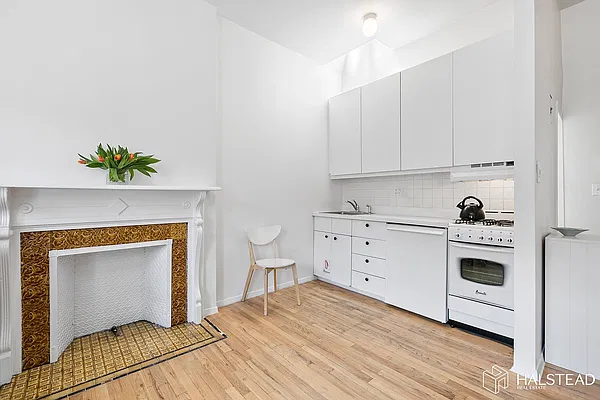 Rented by Halstead Real Estate | media 12