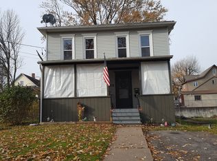 158 Gooding St, Lockport, NY 14094