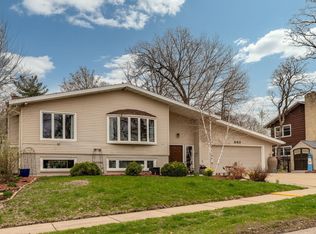 665 20th St NE, Rochester, MN 55906