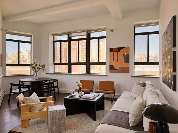 2 Cornelia St APT 702, New York, NY 10014