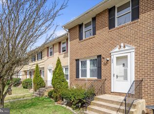 255 Cedarmere Cir, Owings Mills, MD 21117