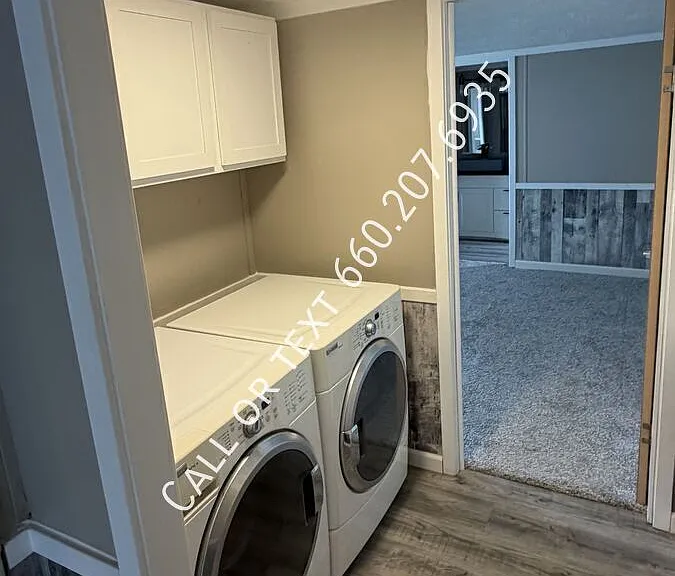 913 N Taylorville Blvd #30 — Photo 2