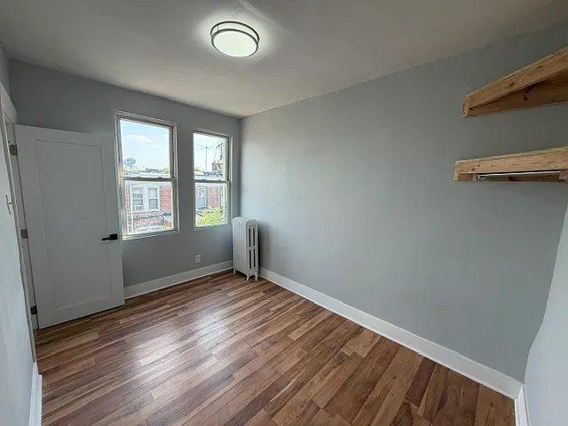 182 W Raymond St — Photo 8