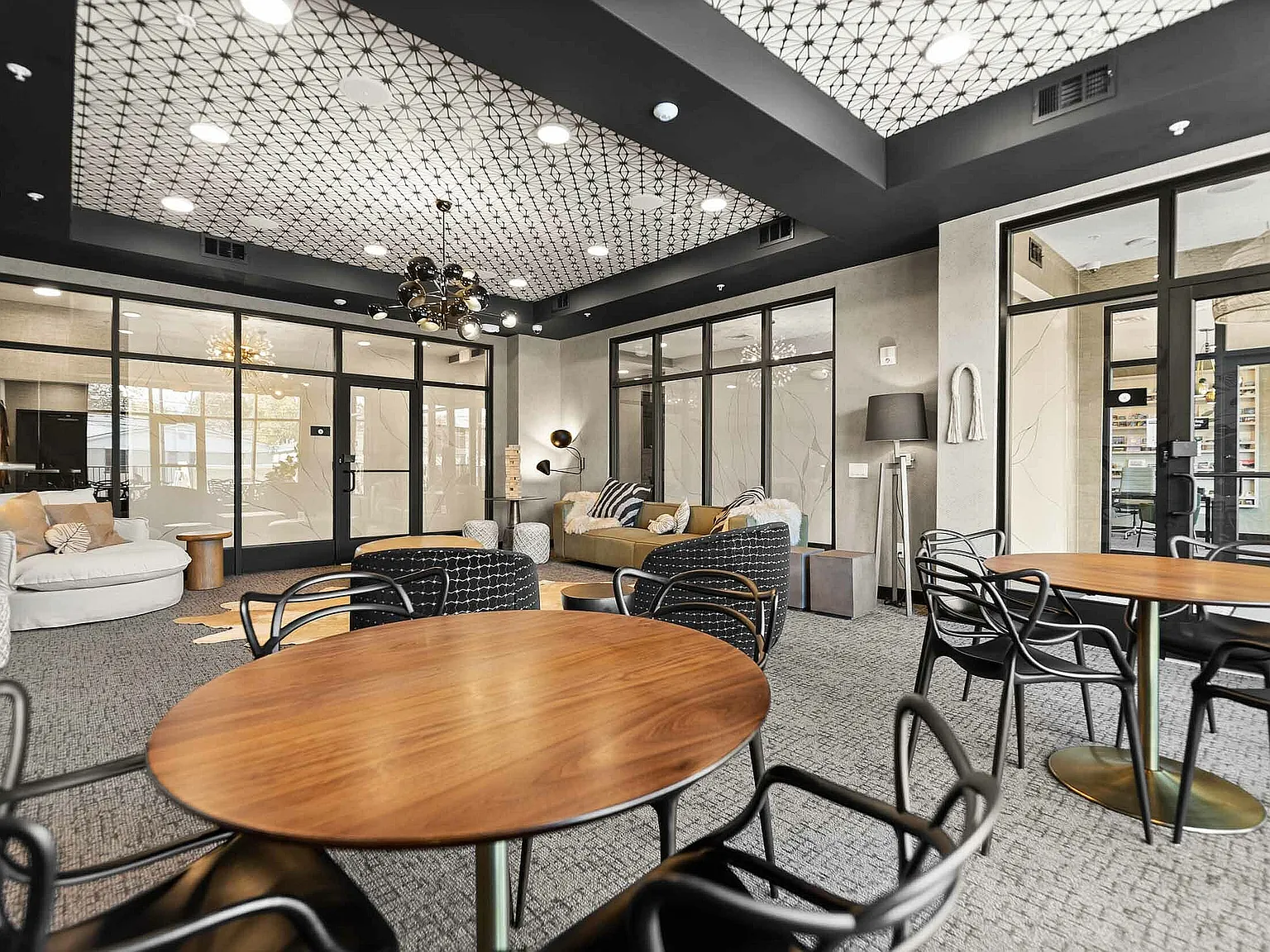 Gateway Lofts Lexington — Photo 4