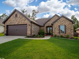 246 Nantucket Loop, Maumelle, AR 72113