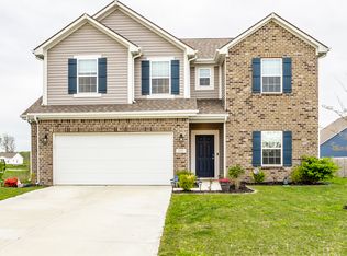 1590 Creekwater Pass, Greenfield, IN 46140