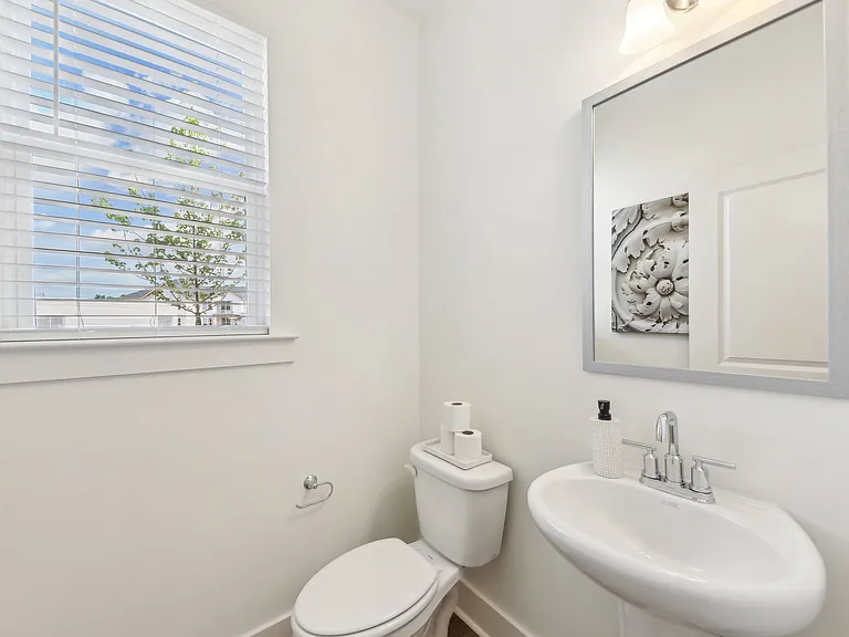 1801 Hamilton Rd — Photo 11
