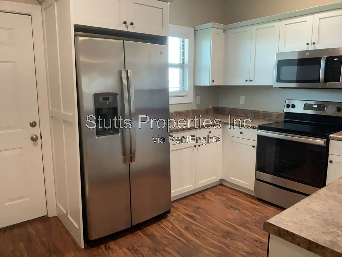 2 bed, 2.0 bath, $1,050 — Photo 4