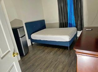 1865 Hunt Ave #2, Bronx, NY 10462