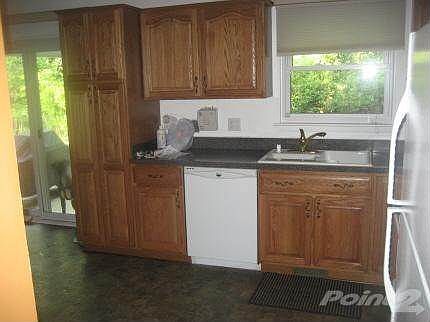 5th image of 2310 Hilldale Dr
