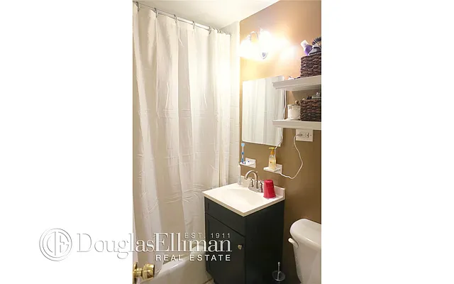 Rented by Douglas Elliman | media 18