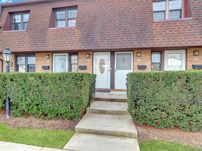 219 Mariners Way, Copiague, NY, 11726