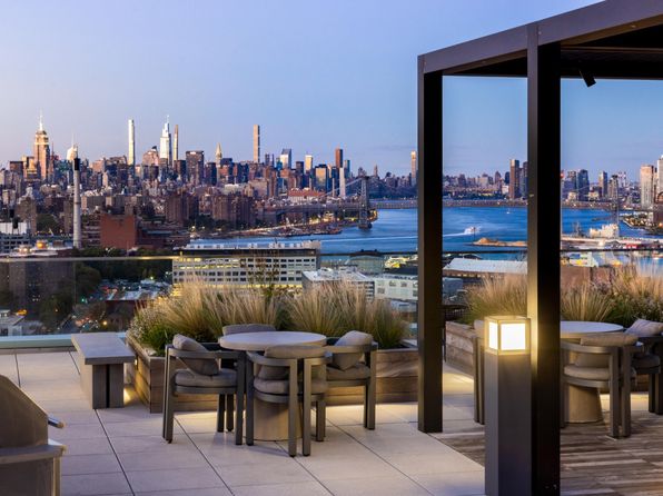 196 Willoughby St APT 21C