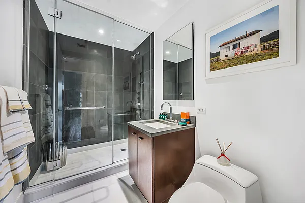 Rented by New York Residence | media 4